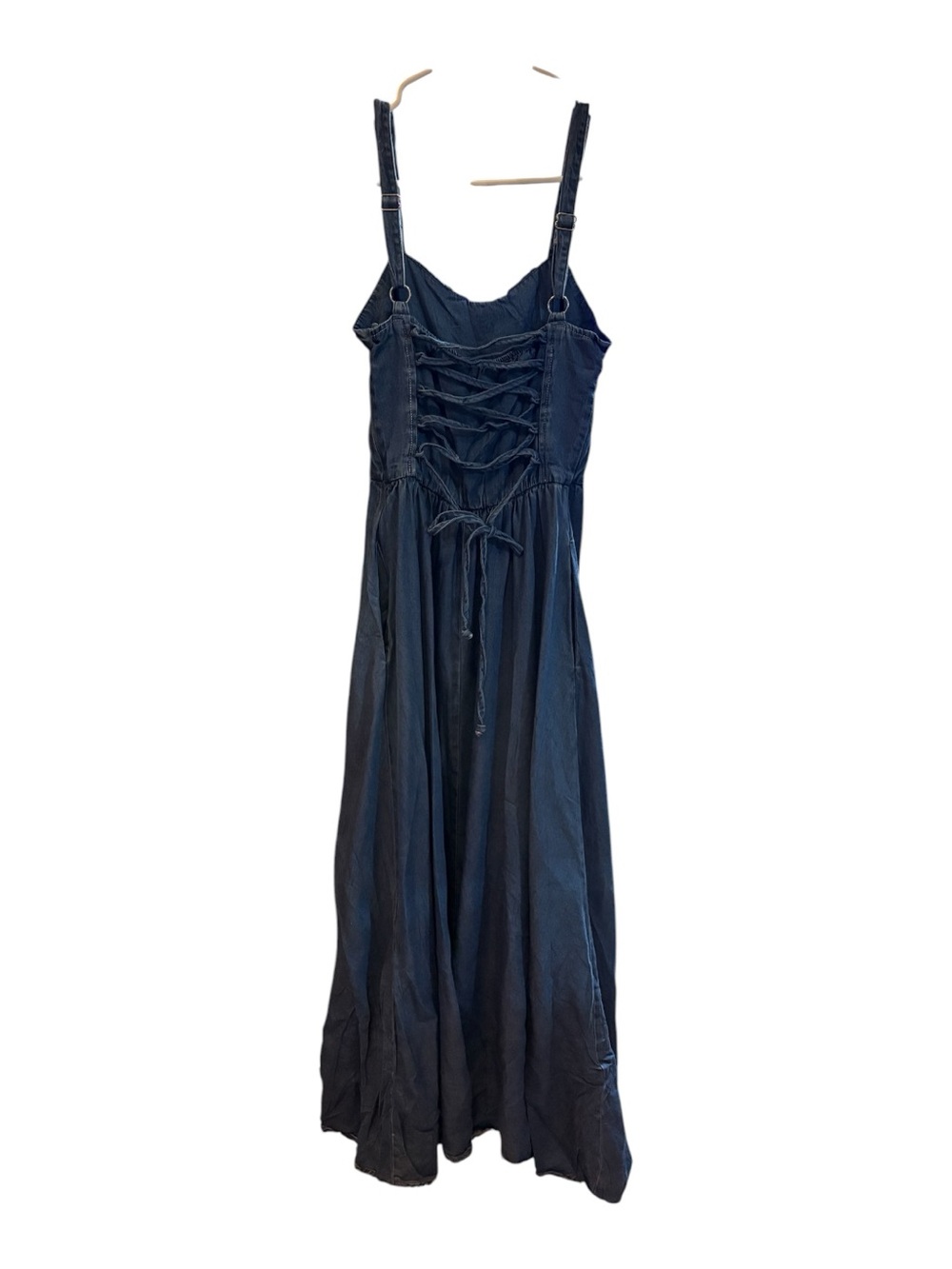 MOON RIVER Indigo Denim Maxi Dress with Pockets - Picture 7 of 8